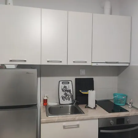 Apartment M2 - Maraki *